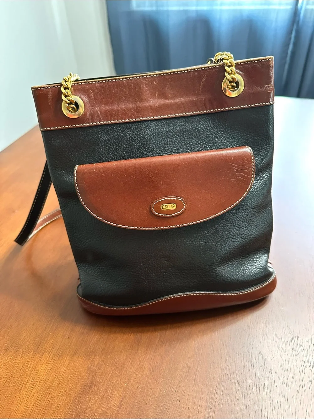 Bally Vintage Black/Brown Leather Shoulder Bag